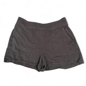 nine west black mock-linen loose mini shorts